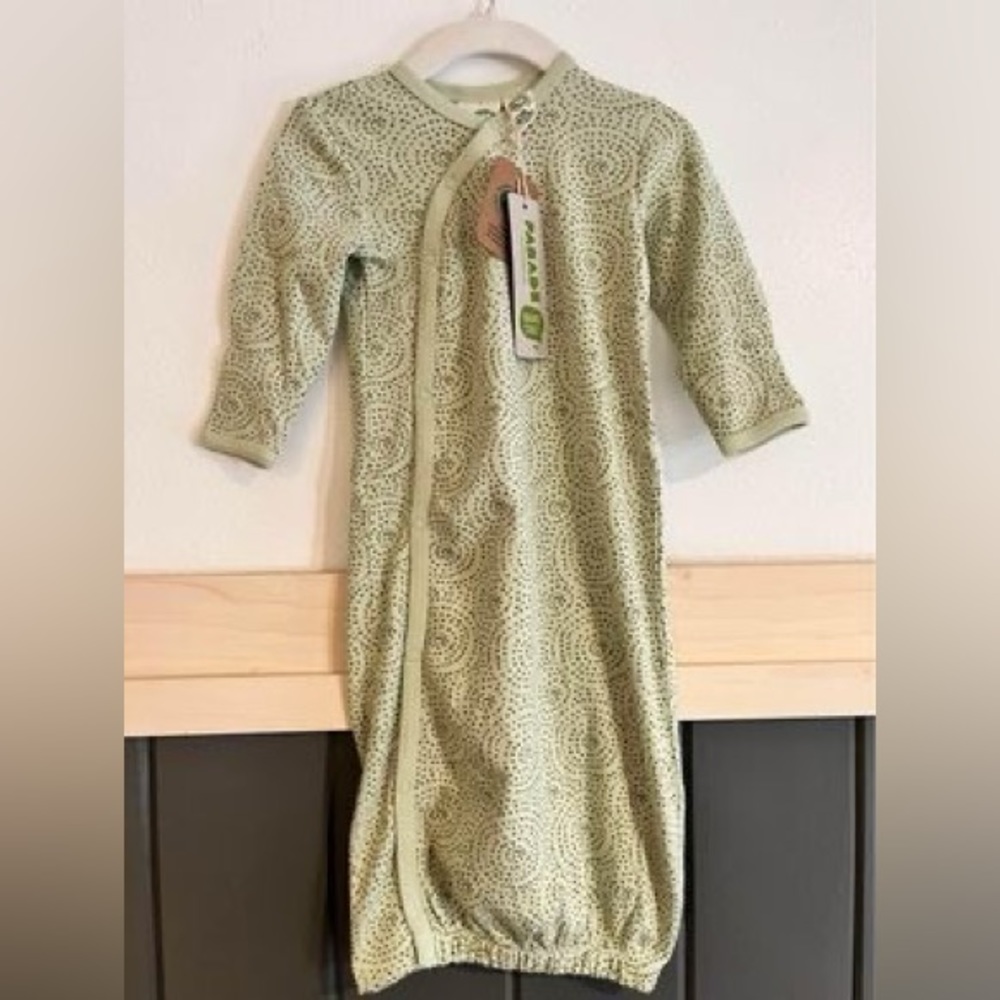 Parade organics gown NWT